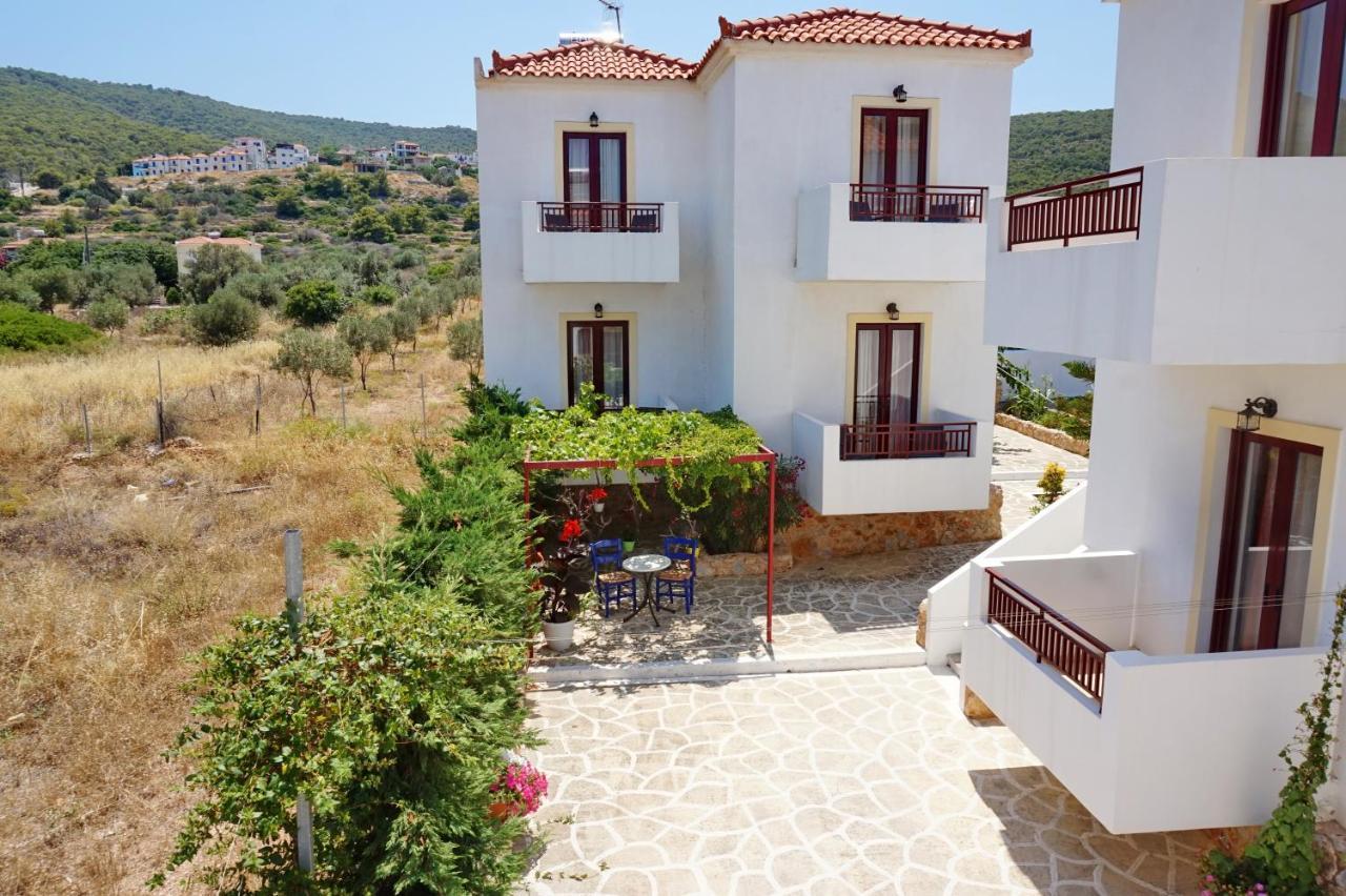 Laza Hotel